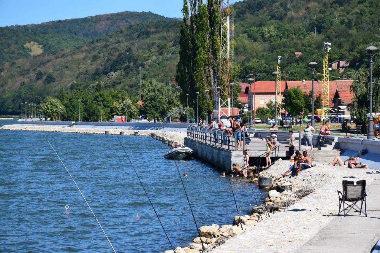 Apartments Barocco Golubac Eksteriør bilde